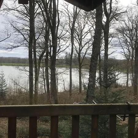 Les Chalets Du Lac Hébergement de vacances *